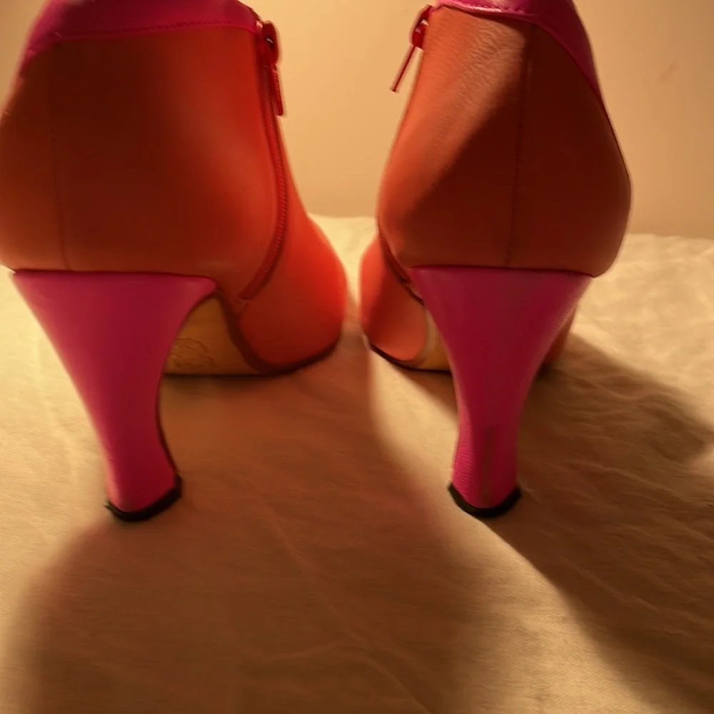 Woman’s fluevogs - Picture 4 of 5